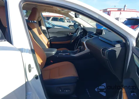 2021 Lexus Nx 300 z USA, uszkodzony, nr VIN JTJGARBZXM5026719